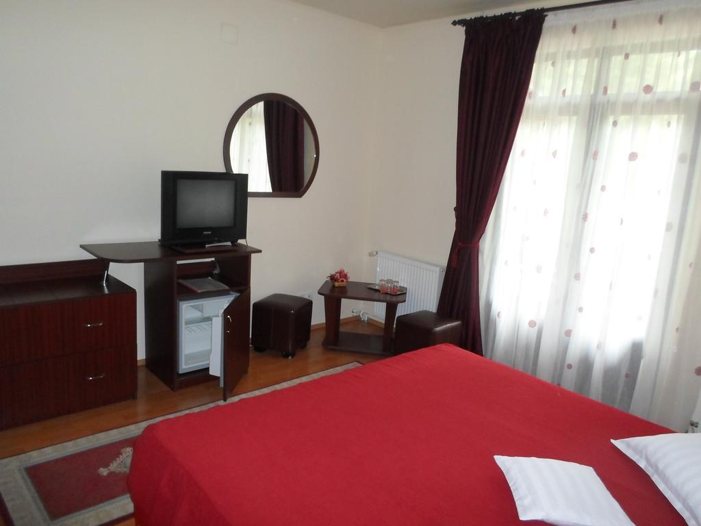 Hotel Pensiunea Speranta à Sovata Extérieur photo